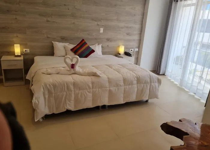 ホテル Peru *
